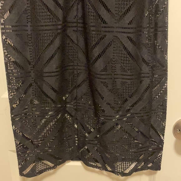 Adrianna Papell back zip black midi dress - Picture 4 of 5